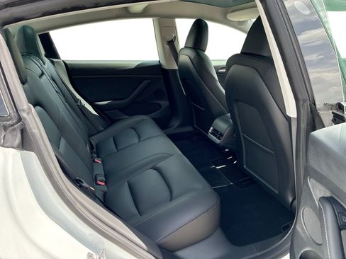 Certified 2023 Tesla Model 3 Long Range AWD/4WD image 11