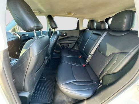 Used 2018 Jeep Compass Latitude w/ Cold Weather Group image 22