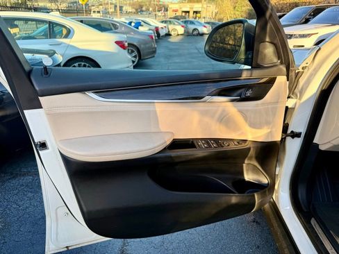 Used 2016 BMW X5 xDrive35i image 16