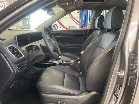 Certified 2024 Kia Seltos EX AWD/4WD image 24