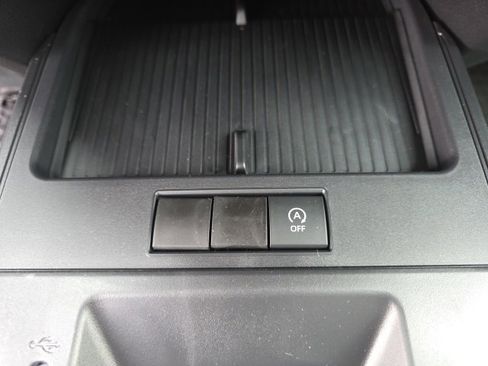 New 2026 Toyota Corolla Cross L image 19