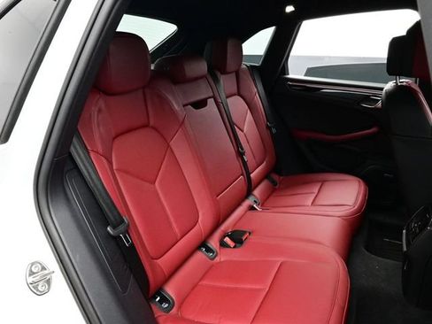 Certified 2024 Porsche Macan Turbo AWD/4WD image 16
