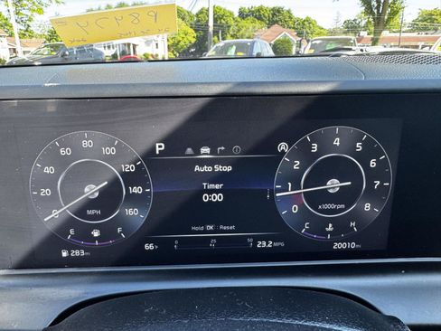 Used 2024 Kia Seltos EX AWD/4WD image 20