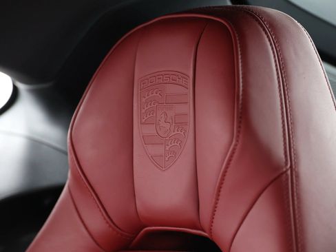 Used 2018 Porsche Panamera 4S Executive w/ Carbon Fiber Interior Package AWD/4WD image 55