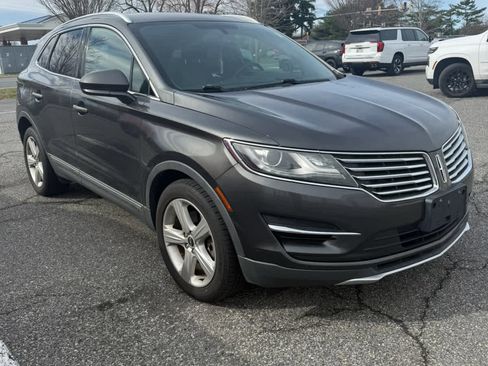 Used 2018 Lincoln MKC Premiere image 5