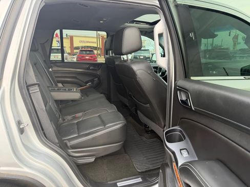 Used 2018 Chevrolet Tahoe Premier RWD image 24