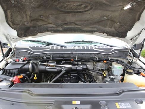 Used 2017 Ford F550 2WD SuperCab Super Duty image 17
