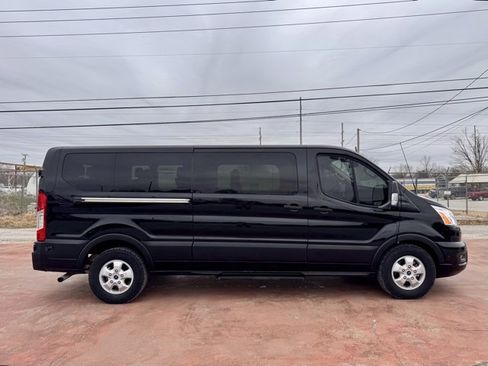 Used 2020 Ford Transit 350 XLT image 4