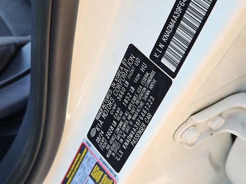 Used 2015 Kia Rio LX w/ Power Package FWD image 27