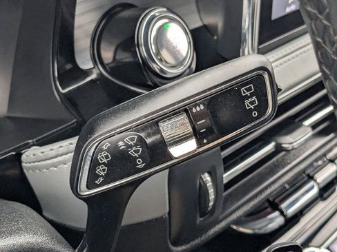 Used 2022 Lincoln Corsair Standard image 27