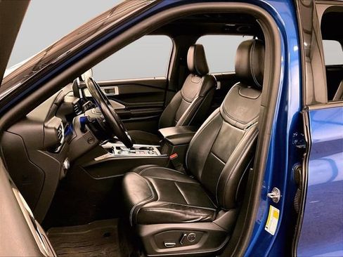 Used 2020 Ford Explorer ST w/ ST Street Pack AWD/4WD image 24
