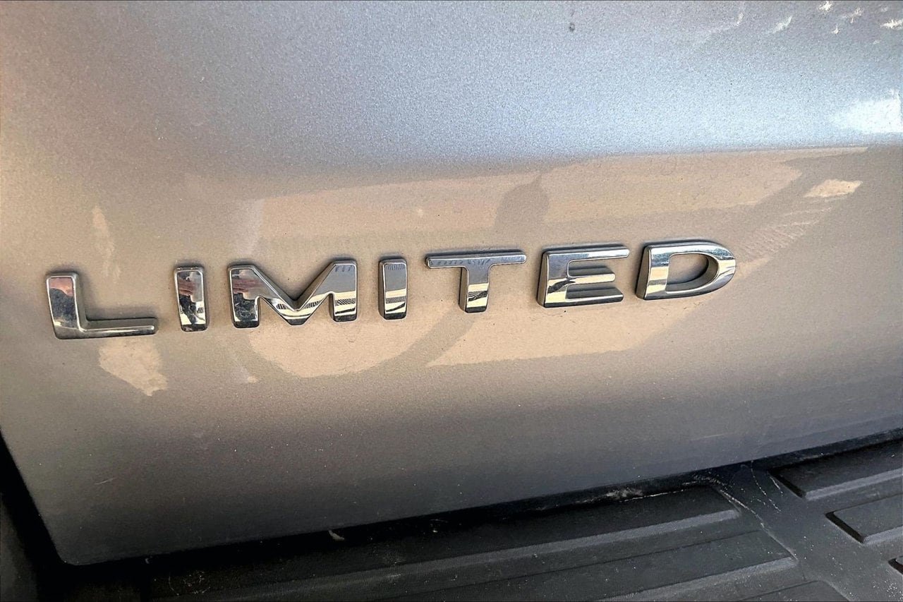 Used 2023 Ford Expedition Max Limited AWD/4WD image 9