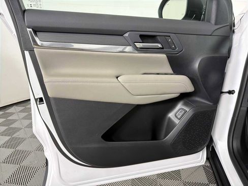 New 2026 GMC Terrain Elevation w/ Elevation Premium Package image 16