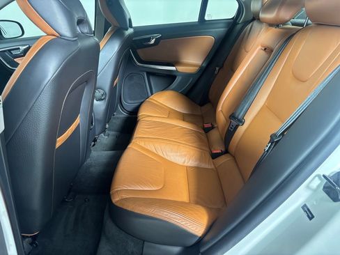 Used 2013 Volvo S60 T5 AWD/4WD image 25