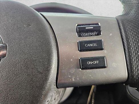 Used 2014 Nissan Xterra PRO-4X w/ Pro-4x Leather Package image 12