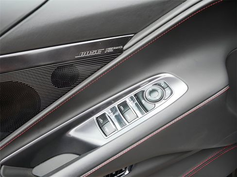 Used 2023 Chevrolet Corvette Stingray Premium Conv w/ Z51 Performance Package image 19