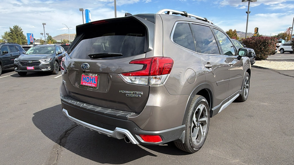Certified 2024 Subaru Forester Touring AWD/4WD image 3