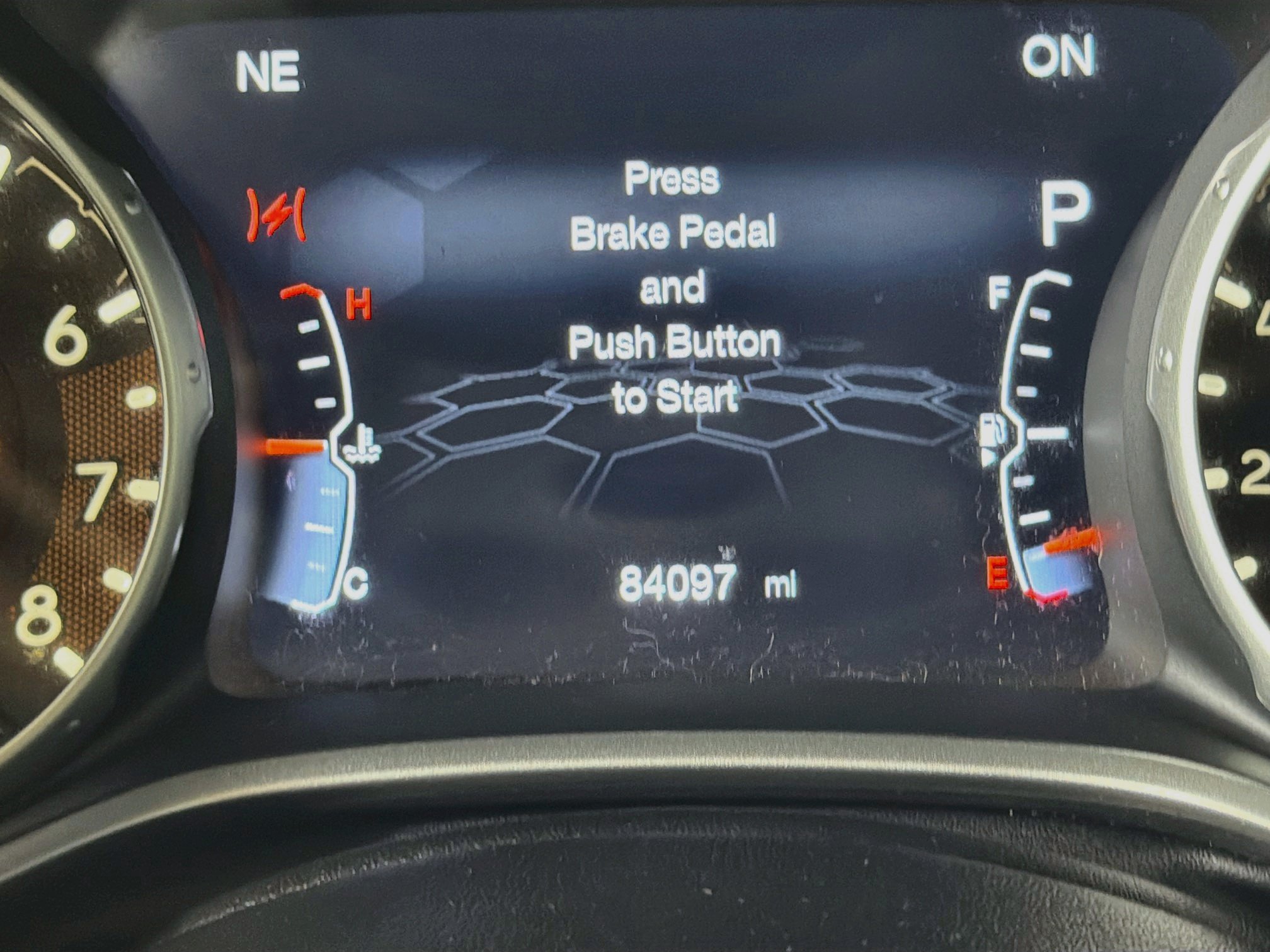 Used 2019 Jeep Compass Sport w/ Tech Group FWD image 18