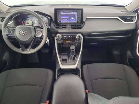 Used 2021 Toyota RAV4 LE image 22