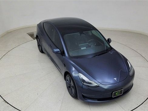 Used 2023 Tesla Model 3 Standard Range image 74