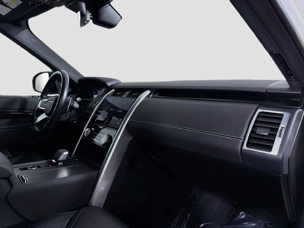 Certified 2023 Land Rover Discovery S R-Dynamic AWD/4WD image 31