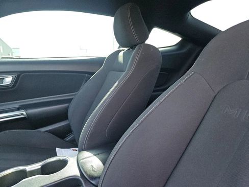 Used 2019 Ford Mustang GT w/ Equipment Group 301A image 8