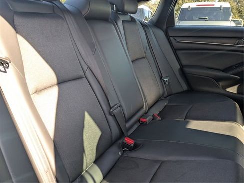 Used 2022 Honda Accord Sport image 29
