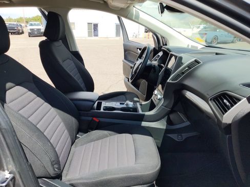 Used 2024 Ford Edge SE w/ Black Appearance Package AWD/4WD image 19