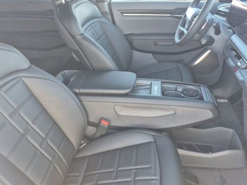 New 2026 Kia EV9 Land image 17