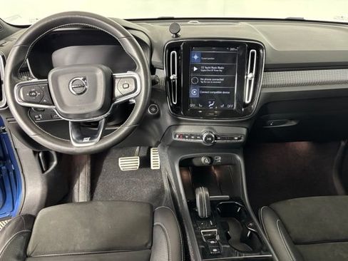 Used 2020 Volvo XC40 T5 R-Design AWD/4WD image 13