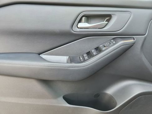 New 2026 Nissan Rogue SV image 17