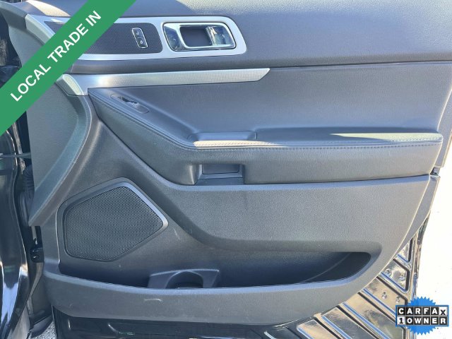 Used 2015 Ford Explorer XLT w/ Equipment Group 202A AWD/4WD image 23