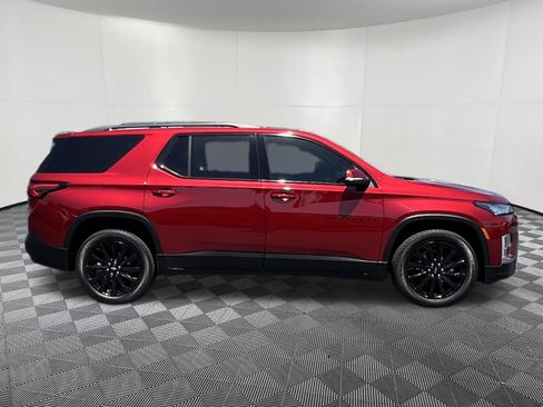 Used 2024 Chevrolet Traverse RS AWD/4WD image 7