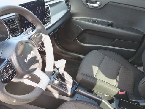 Used 2022 Kia Rio LX FWD image 7