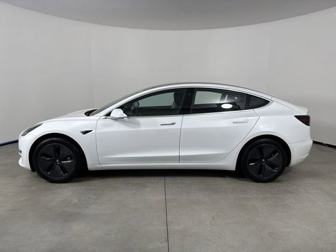 Used 2018 Tesla Model 3 Long Range image 2
