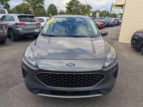 Used 2021 Ford Escape SE w/ Convenience Package AWD/4WD image 2