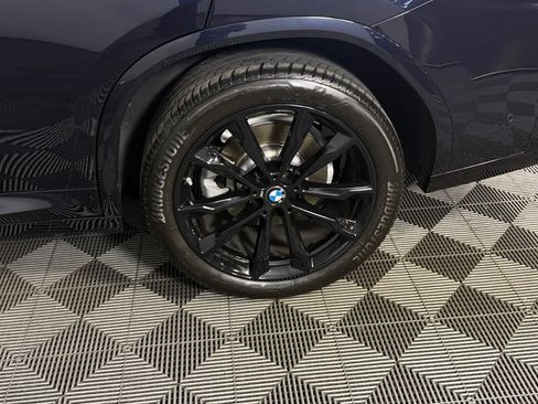 Used 2025 BMW X4 xDrive30i w/ Premium Package AWD/4WD image 13