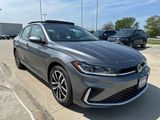 New 2025 Volkswagen Jetta SE image 5