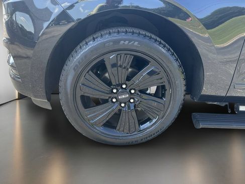 Used 2019 Lincoln Navigator Reserve AWD/4WD image 10