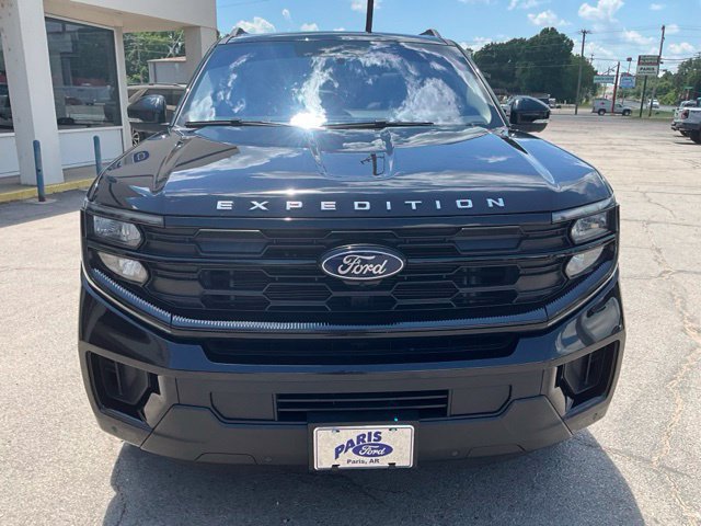Used 2025 Ford Expedition Max Active RWD image 7