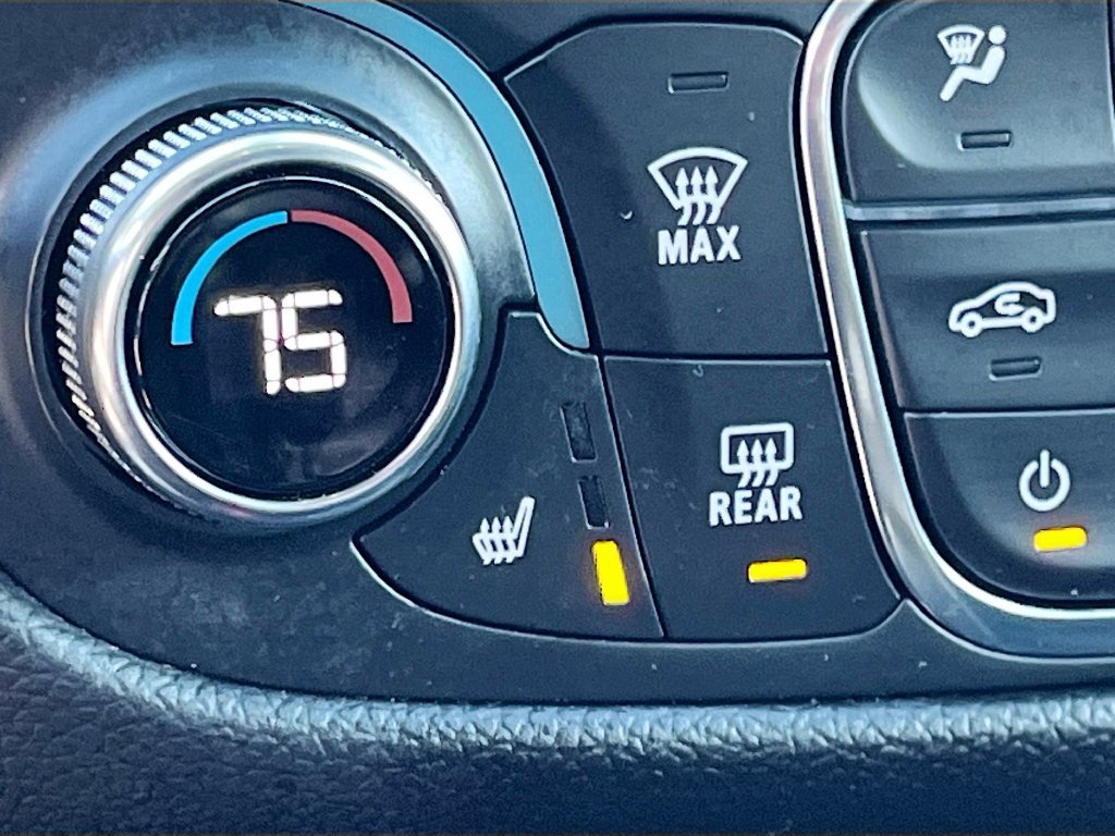 Used 2024 Chevrolet Equinox RS AWD/4WD image 19