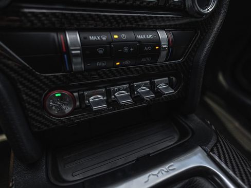 Used 2023 Ford Mustang GT RWD image 15