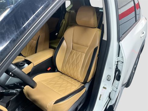 Used 2023 Nissan Rogue Platinum w/ Platinum Premium Package image 20