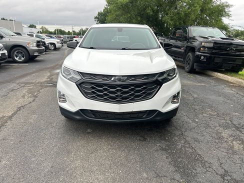 Used 2019 Chevrolet Equinox LT w/ LPO, Blackout Package FWD image 7