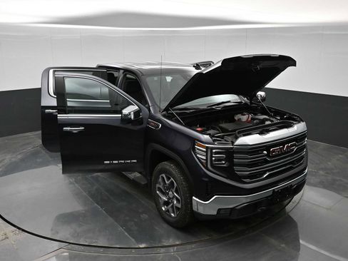 New 2026 GMC Sierra 1500 SLT w/ SLT Premium Package image 40