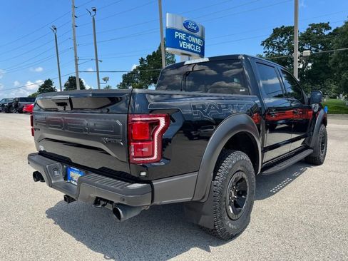 Used 2018 Ford F150 Raptor w/ Equipment Group 802A Luxury AWD/4WD image 3