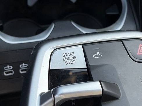 Used 2025 BMW X2 xDrive28i w/ Convenience Package image 23