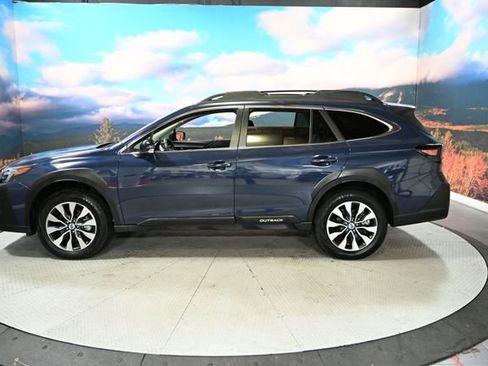 Used 2024 Subaru Outback Limited image 5