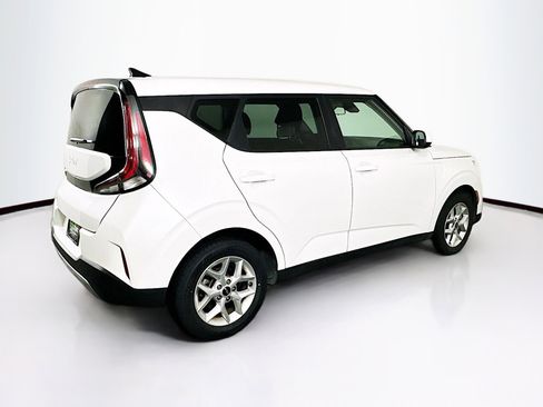 Used 2025 Kia Soul LX w/ LX Technology Package image 10