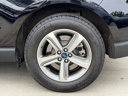 Used 2022 Ford Edge SEL w/ Convenience Package image 18